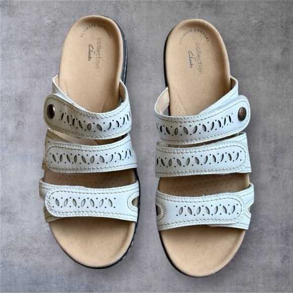 Clarks® Laurieann Dee Women's Leather Slide Sandals - Picture 2 of 5